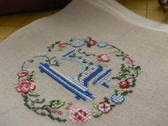 Sewing cross stitch free embroidery design