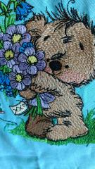 Finished Teddy bear with bouquet for you machine embroidery design
