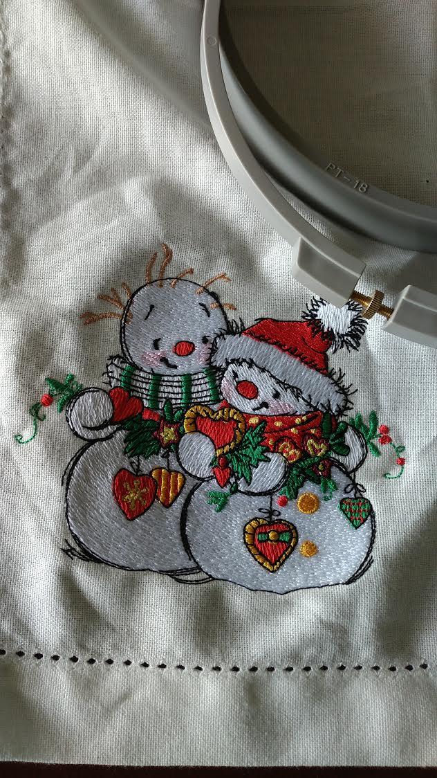 Napkin with Сouple of snowmen embroidery design