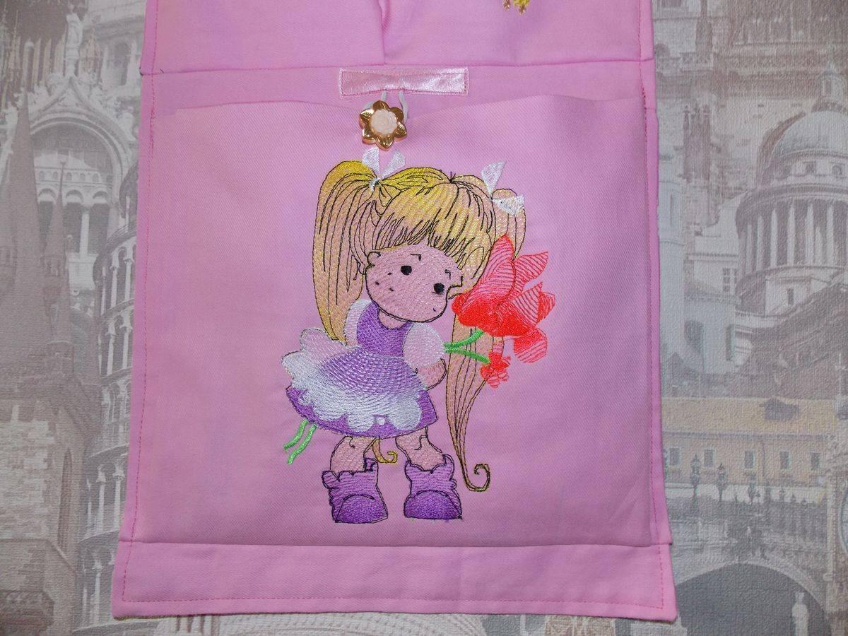Bag with Pretty girl free embroidery design