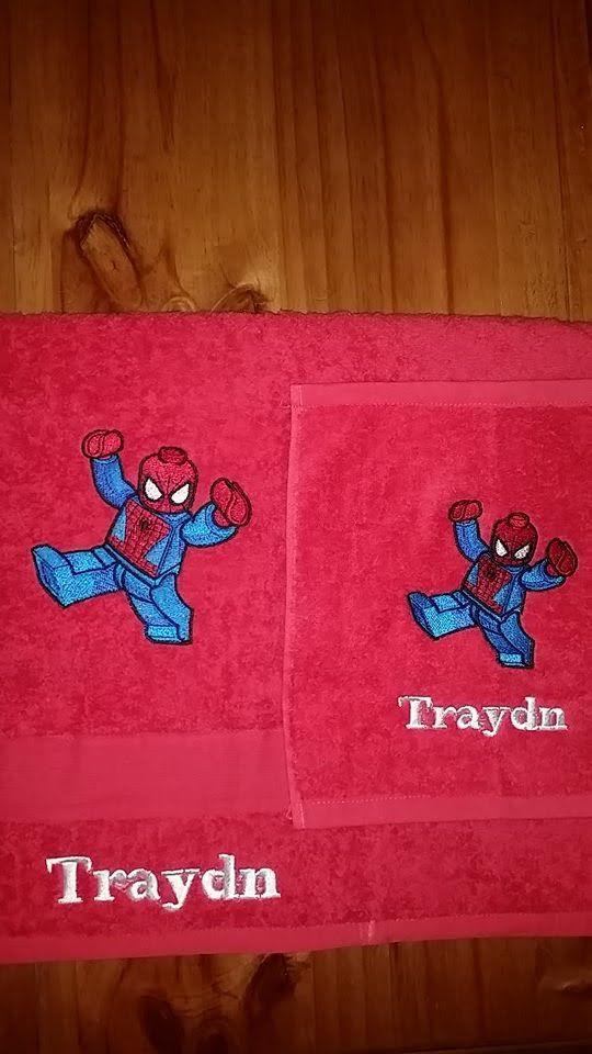 Set of towels with Lego Spiderman embroidery design