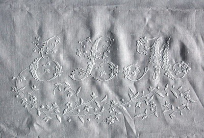 Embroidery wreaths monograms Flowers crests crowns and wreaths monograms