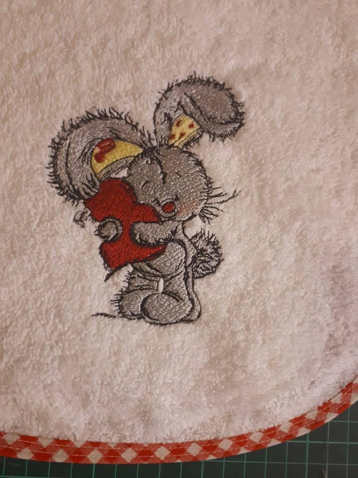 Bunny with the heart embroidery design