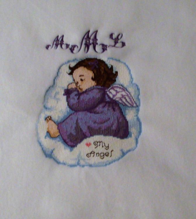 Sleeping Angel cross stitch free embroidery design