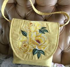 Natural Elegance: Women's Bag with Gorgeous Flowers Embroidery Design
