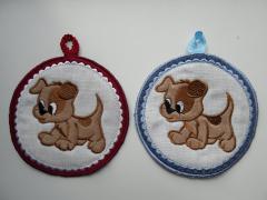 Embroidered potholders with funny puppies free applique