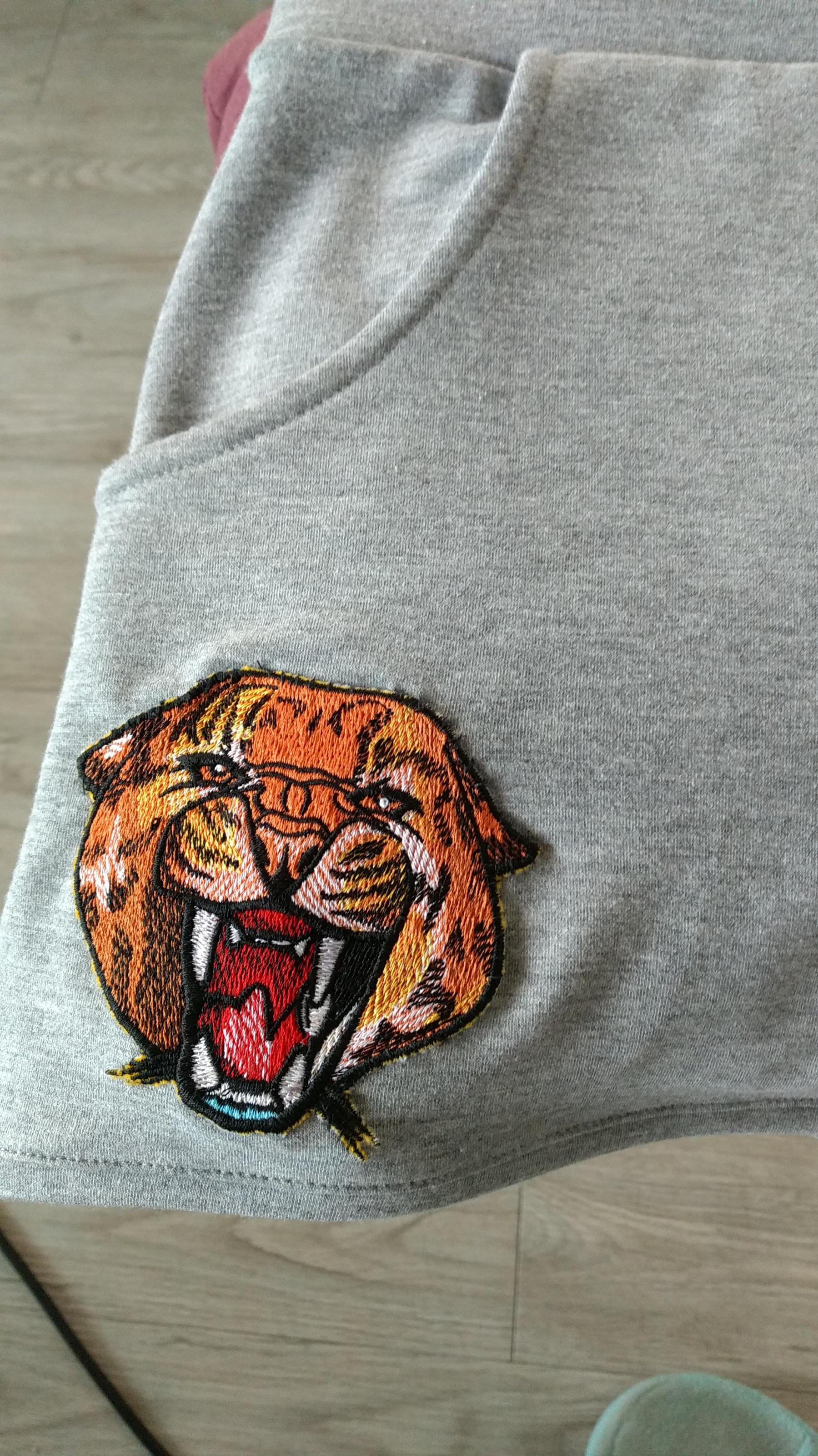 Embroidered shorts wild cheetah macro design