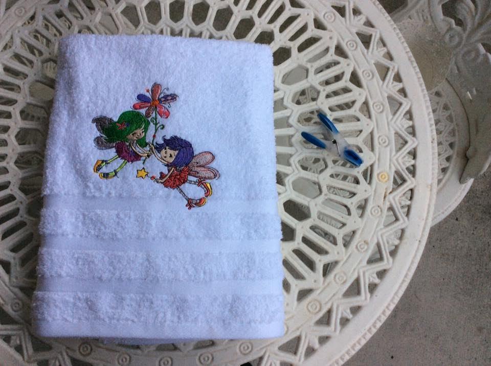 Embroidered towel with Little fairy design