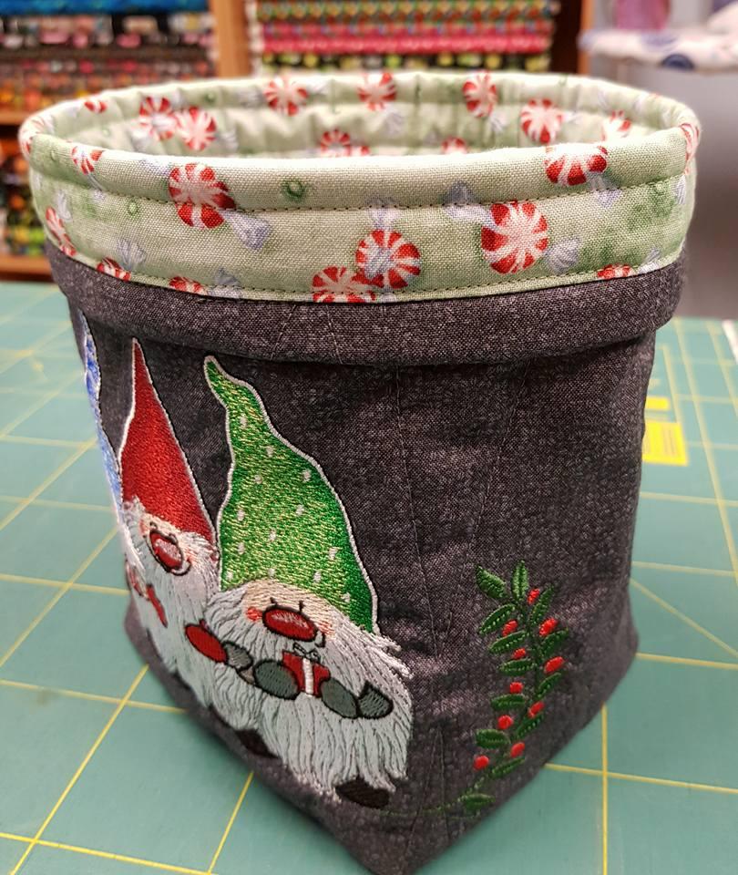 Embroidered box with Christmas dwarves design