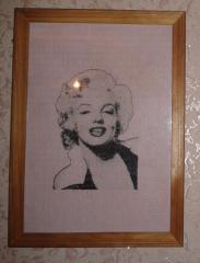 Marilyn Monroe embroidered portrait