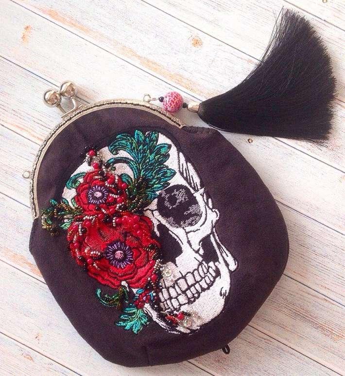 Exquisite Handbag Featuring a Skull with Peony Mask Embroidery Design