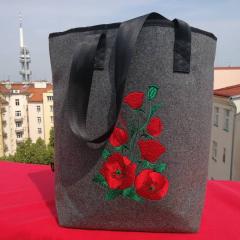 Bag with Vibrant Poppies: A Perfect Blend of Style and Functionality