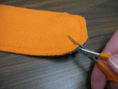 Create zip hole in pattern Fabric pattern for zip cut hole