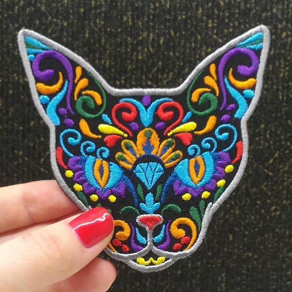 Embroidered applique Mexican cat design