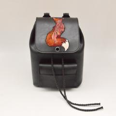 Fox Looking Skyward: A Charming Embroidered Leather Backpack for the Nature Lover