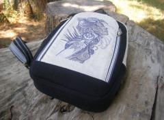 Embroidered Backpack with Exotic Beauty Design: The Ultimate Accessory for Art and Fashion Lovers