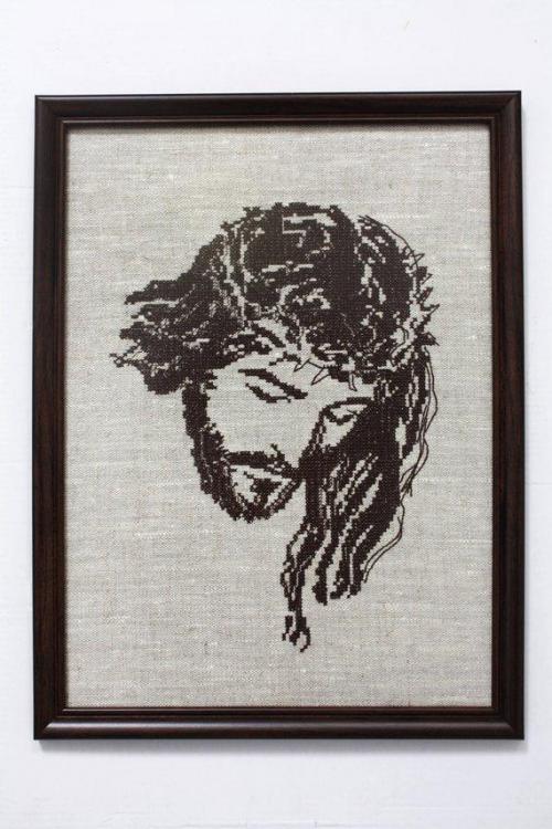 Framed Chist free embroidery design