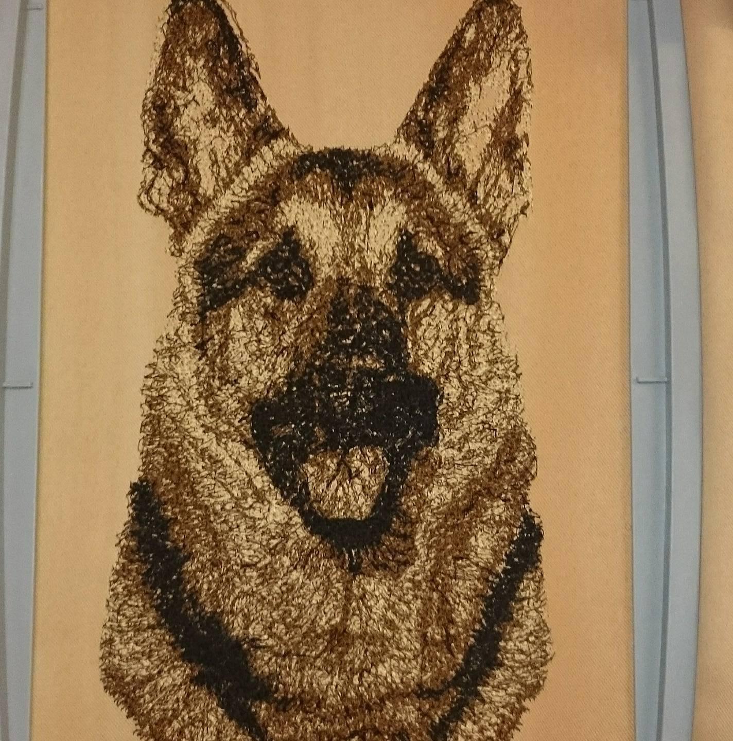German Shepherd photo stitch free embroidery
