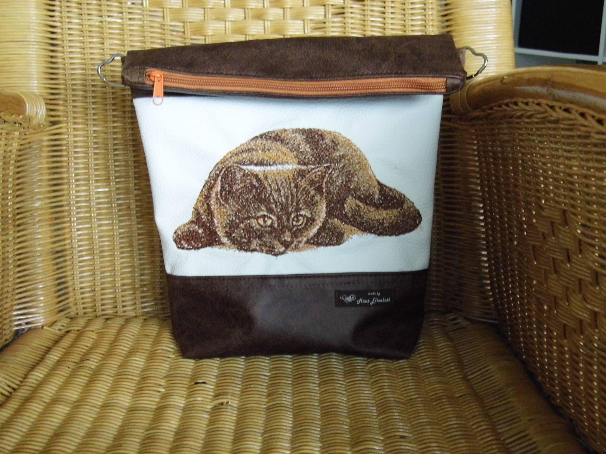 Bag with cat photo stitch embroidery