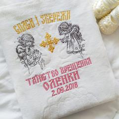 Embroidered towel with star angels design