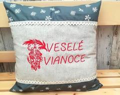 Embroidered cushion with Christmas lamp free design