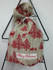 Embroidered gift bag with Merry Christmas free design