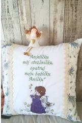 Embroidered cushion with Star angel design