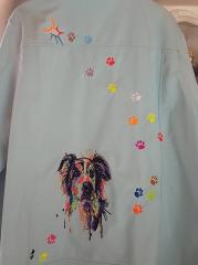 Embroidered shirt with Rainbow dog free design