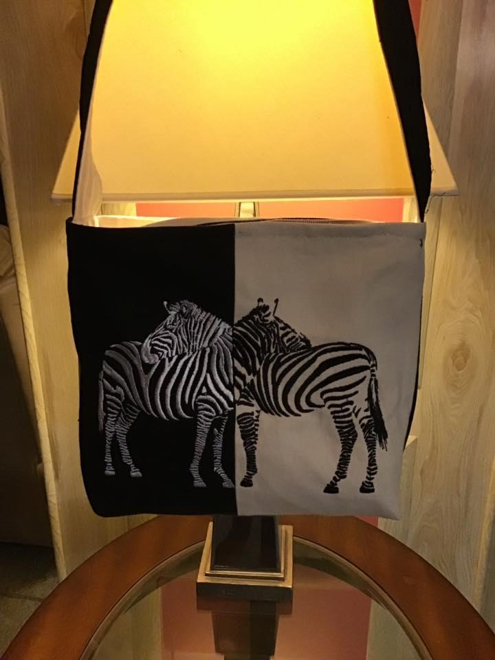 Embroidered bag with Two zebra free design