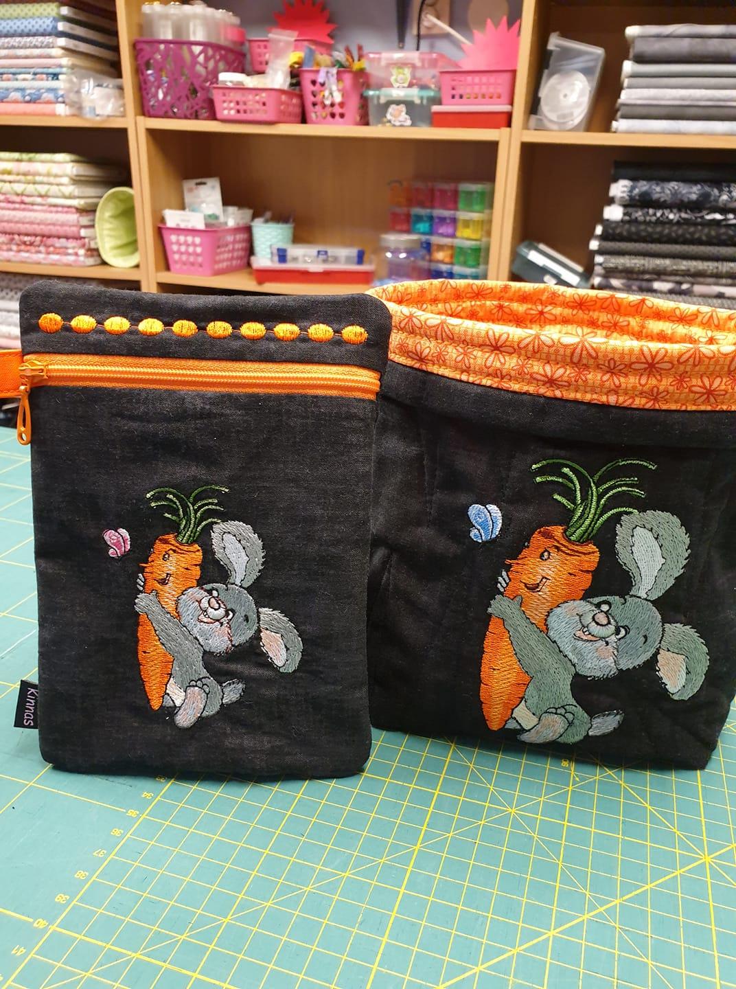 Embroidered set with Bunny and carrot design