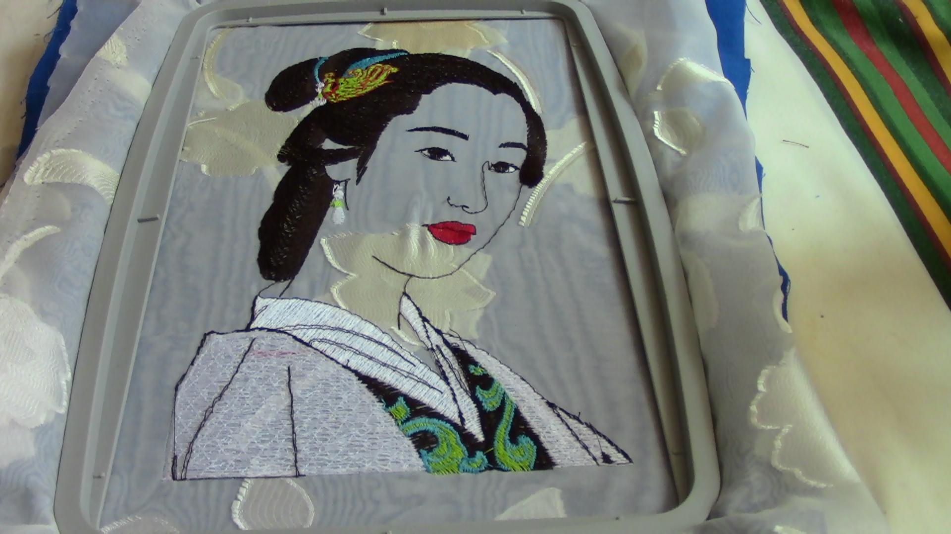 In hoop geisha free embroidery design