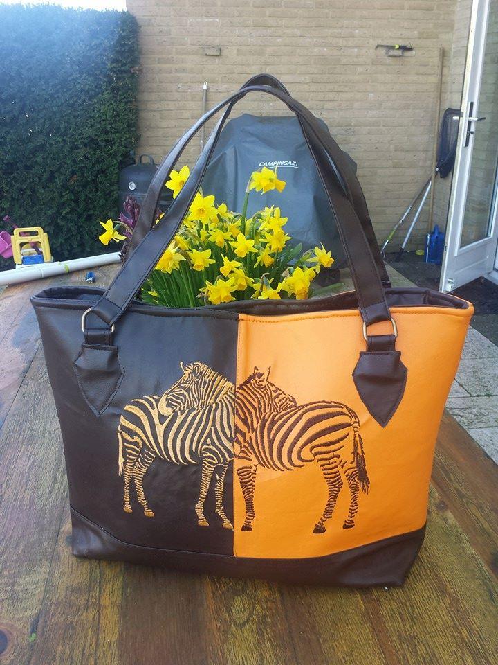 Bag with Zebra free embroidery design