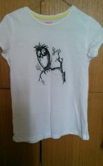 T-shirt with owl sketch free embroidery design