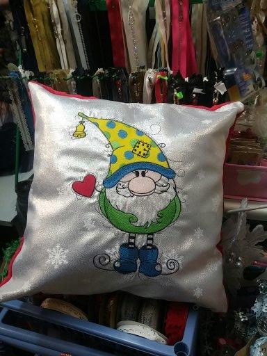 Embroidered cusihon with Funny gnome design