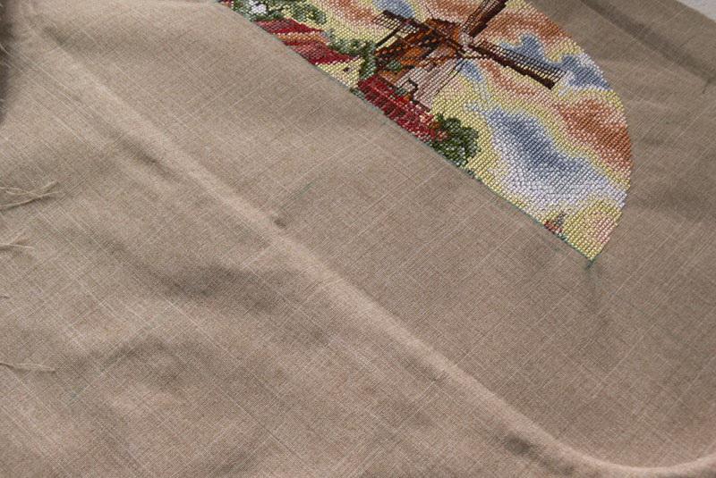 Cross stitch creases