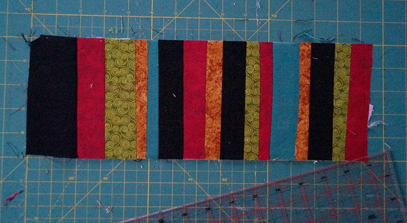 Sewing the bottom of the bag Many-colored bag bottom