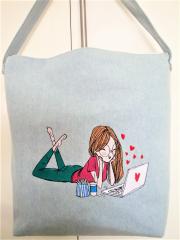 Enchanting Girl in Love Embroidered Bag – Romance meets Style