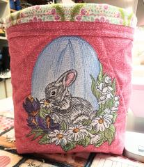 Embroidered basket with Cute bunny design