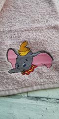 Embroidered towel with Dumbo design