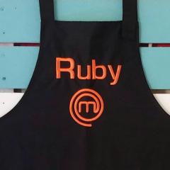 Embroidered apron with Master chef design
