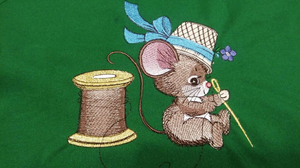 Little mouse embroidery design