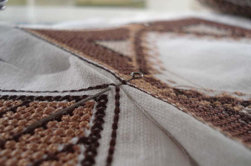 Joining two parts center-to-corner Center and corner pinned together