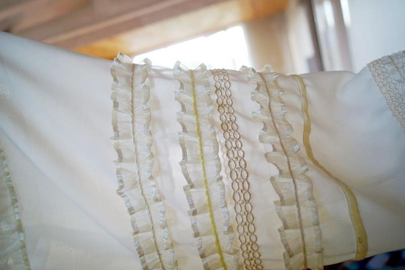 This is your revamped dress A ready sleeve decorated with ruffled ribbons