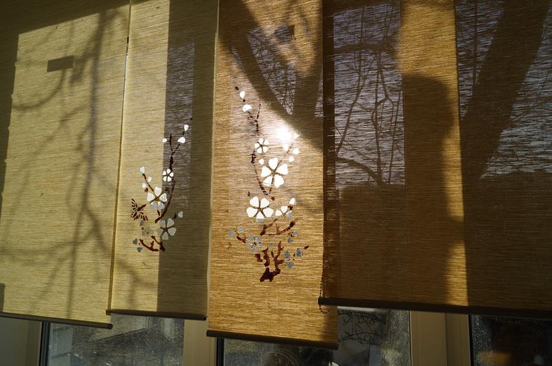 Roller shade with sakura Roller shades with cherry tree branches