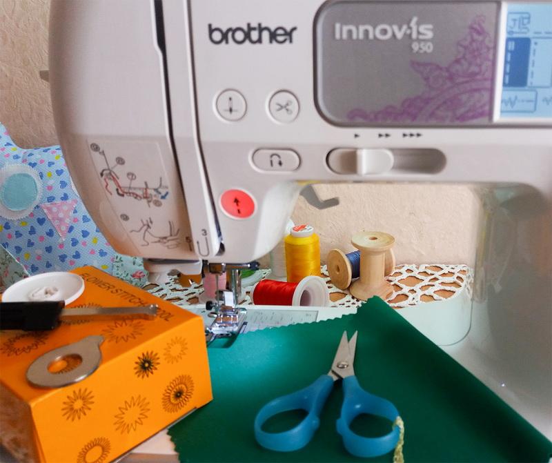 Tools and materials for circular embroidery