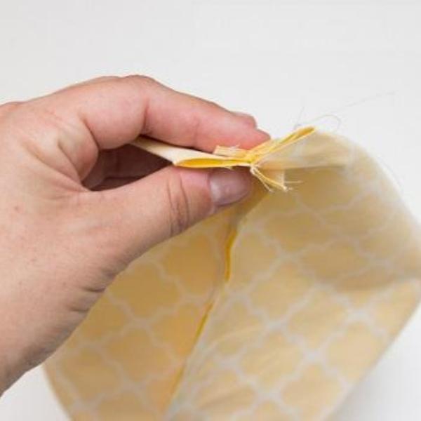 Pinapple backpack opening