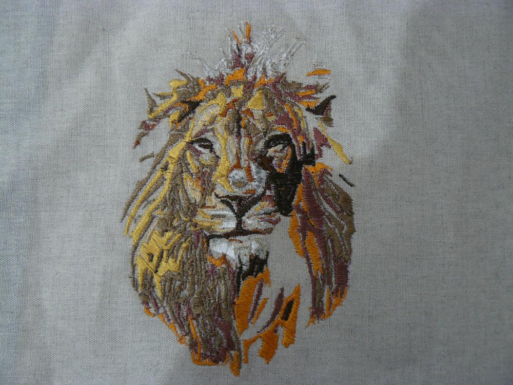 Embroidered lion free design