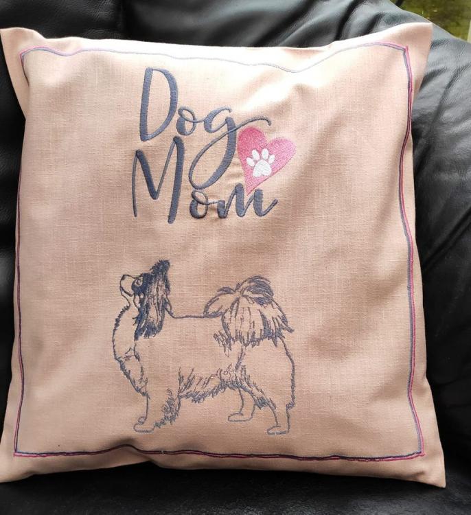 Embroidered cushion with Dog mom free design