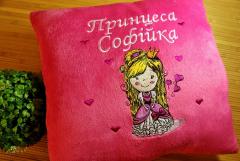 Embroidered cushion with Princess design