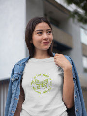 Embroidered t-shirt with buttefly and motto